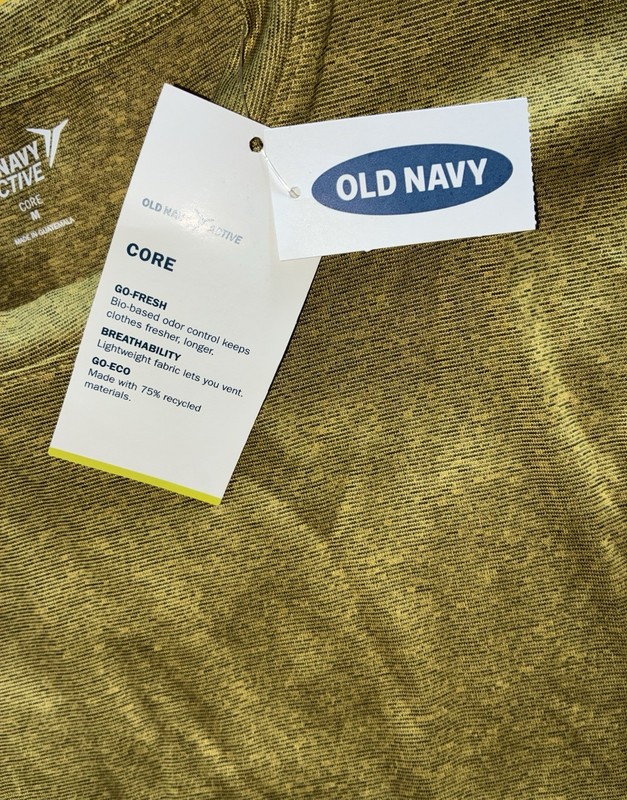 Old Navy Active Go Dry Cool Odor Control Core T-Shirt Medium 19x27 New With Tags gallery