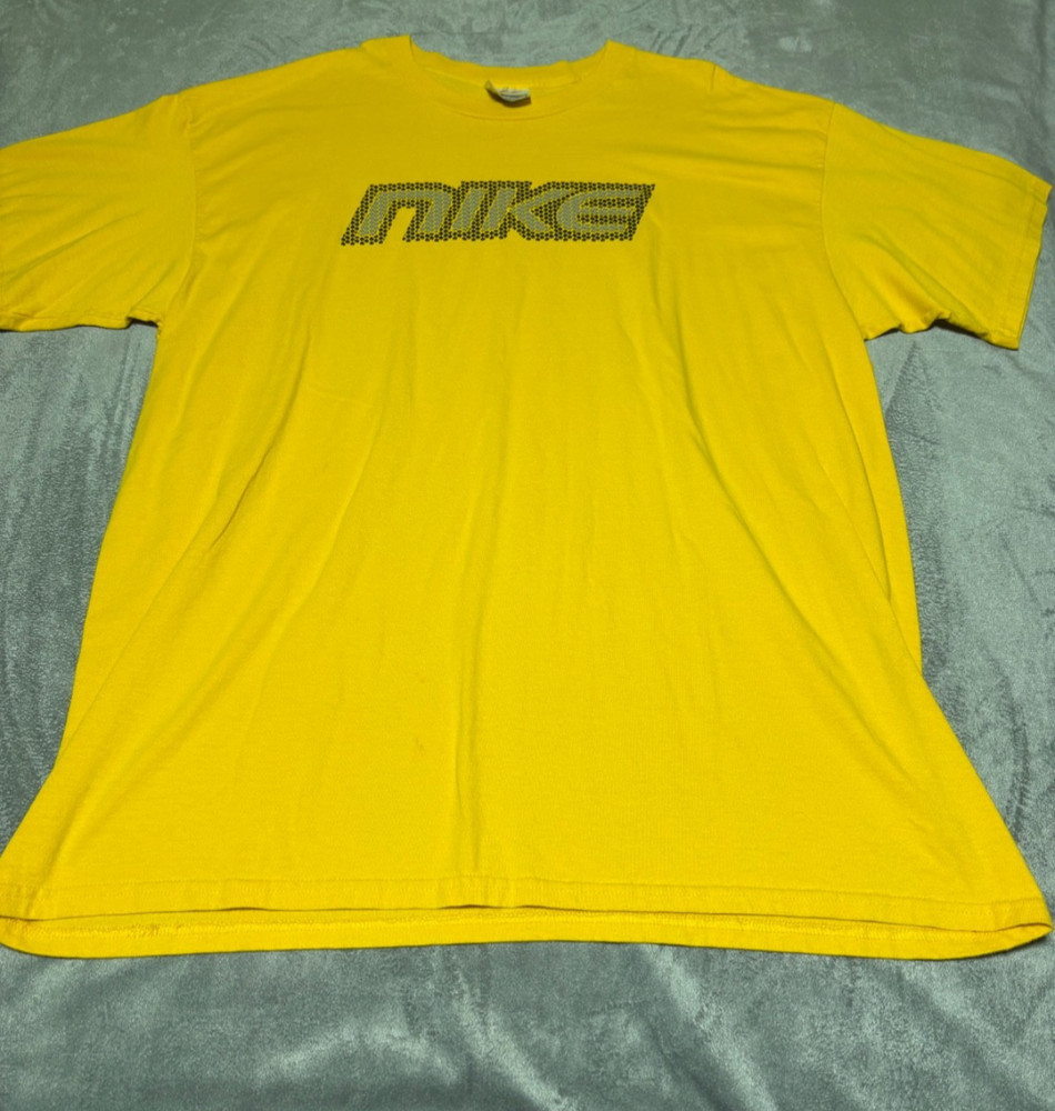 Nike Mens Size XL Yellow Raised Dot Spellout Short Sleeve Shirt 90s VTG Stain