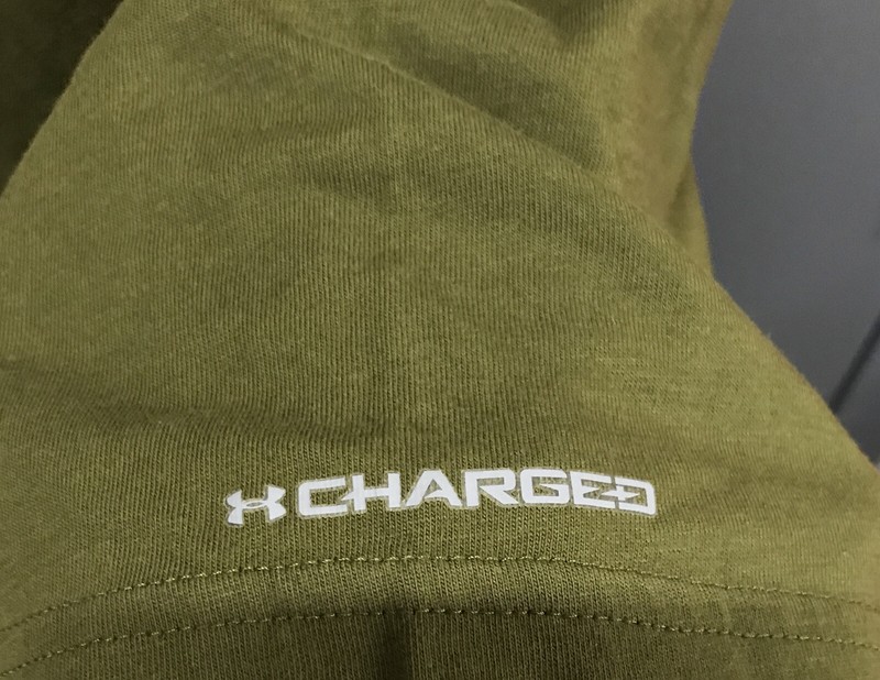 Under Armour Heat Gear Men's Dark Green US Flag Print Size Medium T-Shirt gallery