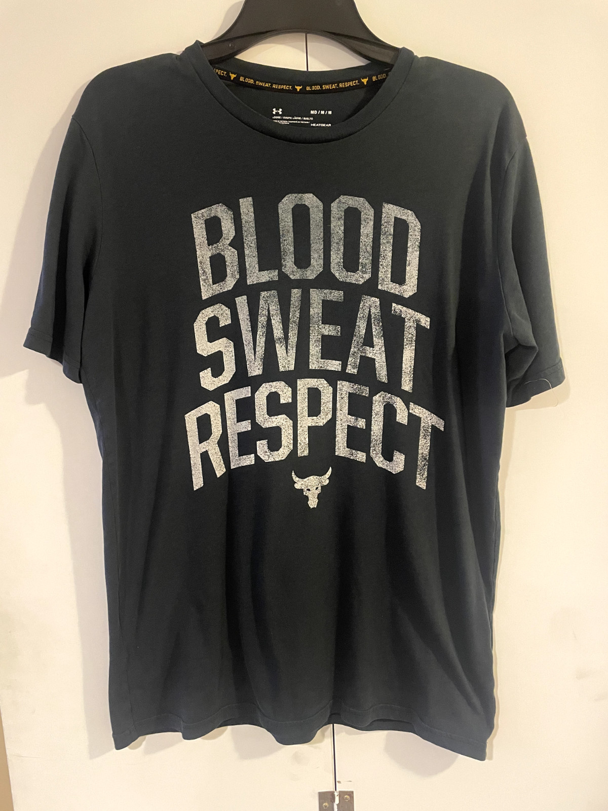 Under Armour Project Rock Blood Sweat Respect Gym Loose T Shirt - Size Medium M gallery