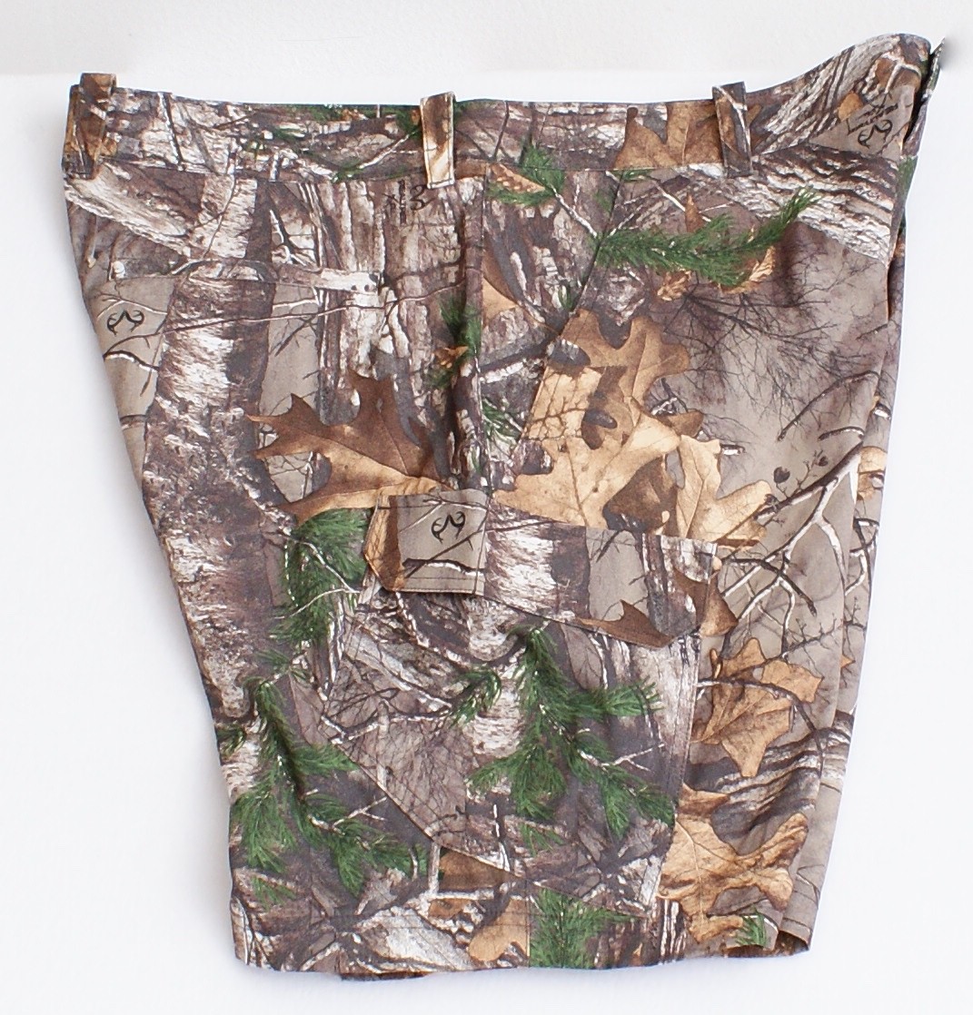 Under Armour Hydro Armour UA Fish Hunter Realtree Camo Fishing Shorts Men's NWT gallery