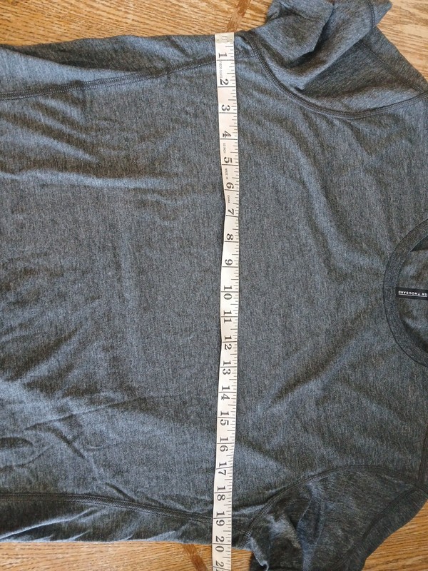 Ten Thousand The Durable Tee Gray Gym Training T Shirt Mens Size Medium Great gallery