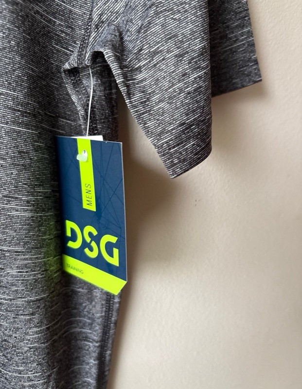 DICKS SPORTING GOODS Performance Tee Small Tall ST Black White NWT gallery
