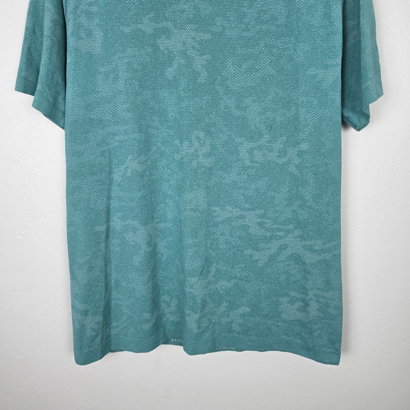 Lululemon Metal Vent Tech Short Sleeve Shirt Camo Teal Green Size L gallery