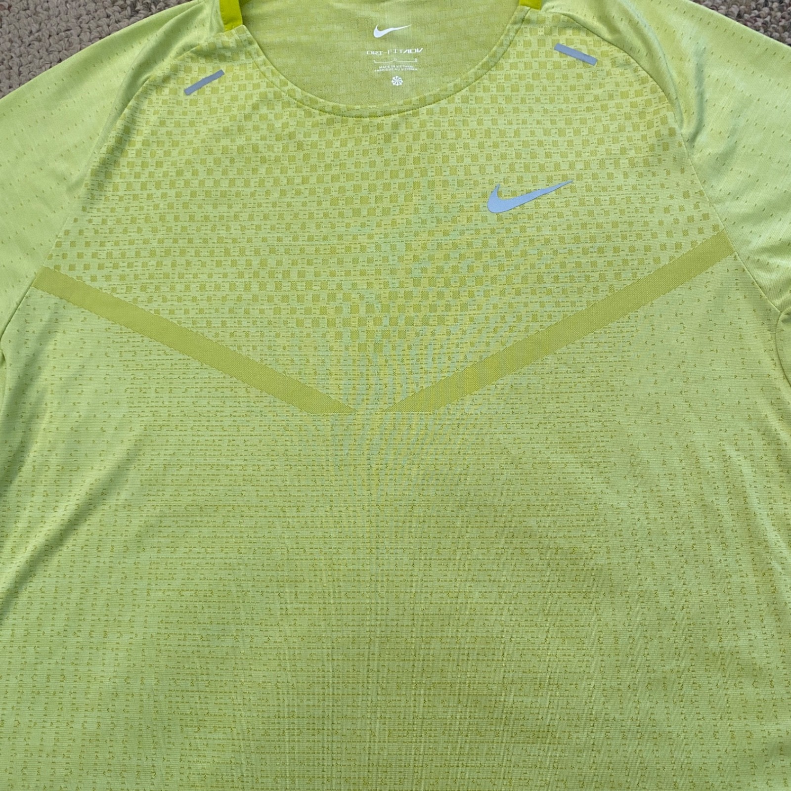 Nike TechKnit ADV Short-Sleeve Top Shirt T-Shirt Lightweight DM4753 $80 Men's Lg gallery