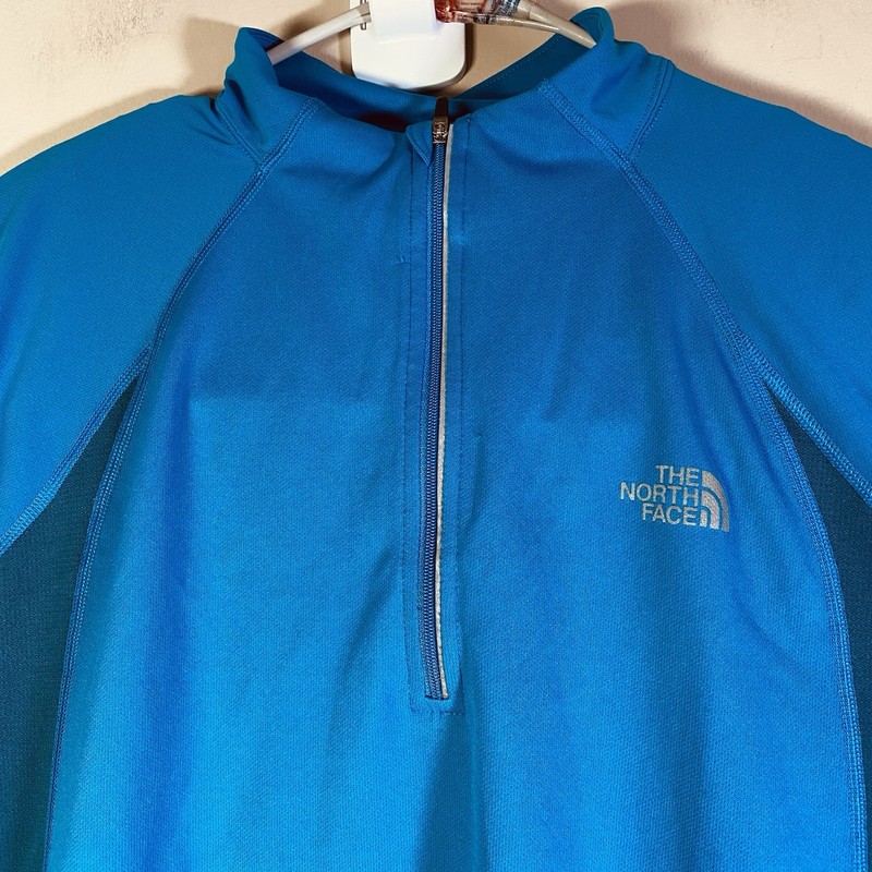 The North Face Vaporwick Flight Series Short Sleeve 1/4 Zip Shirt Men Medium gallery
