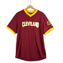 Majestic Cleveland Cavaliers Red Team Glory Jersey Mens Medium Short Sleeve