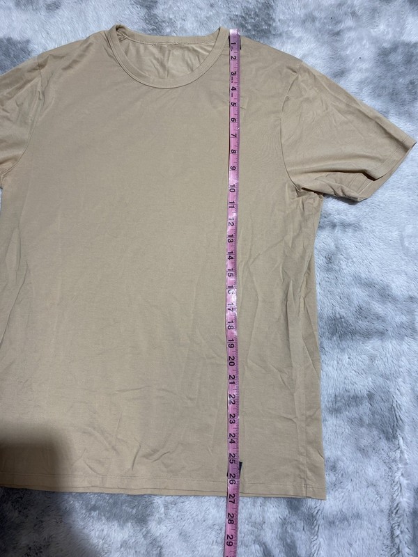 Lululemon Tan T Shirt Basic Athletic Stretch Comfort Mens Small/Medium ? gallery