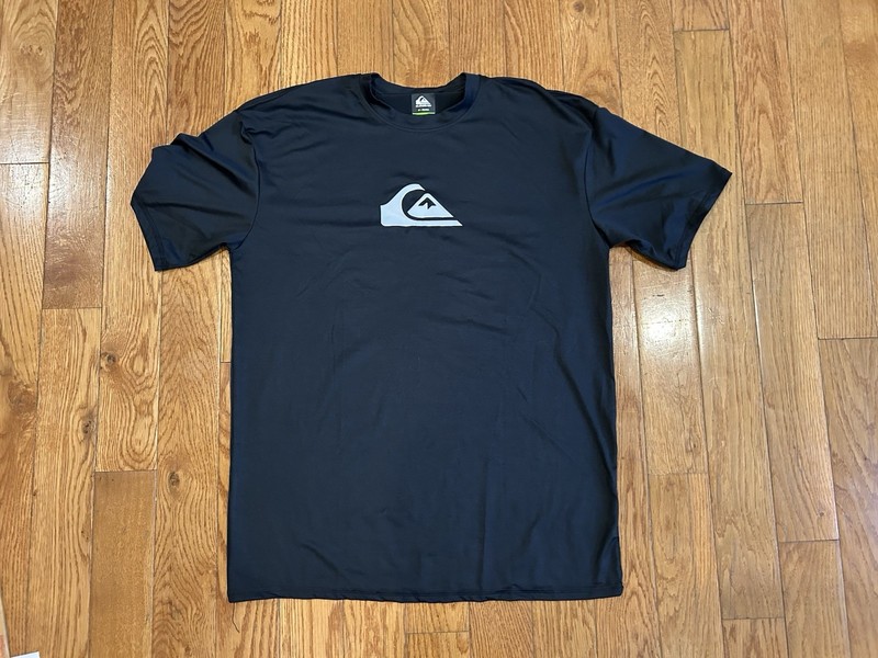 Quiksilver Swim Shirt Mens Medium M Black UPF 50+ Sun Protection Surf Rashguard gallery