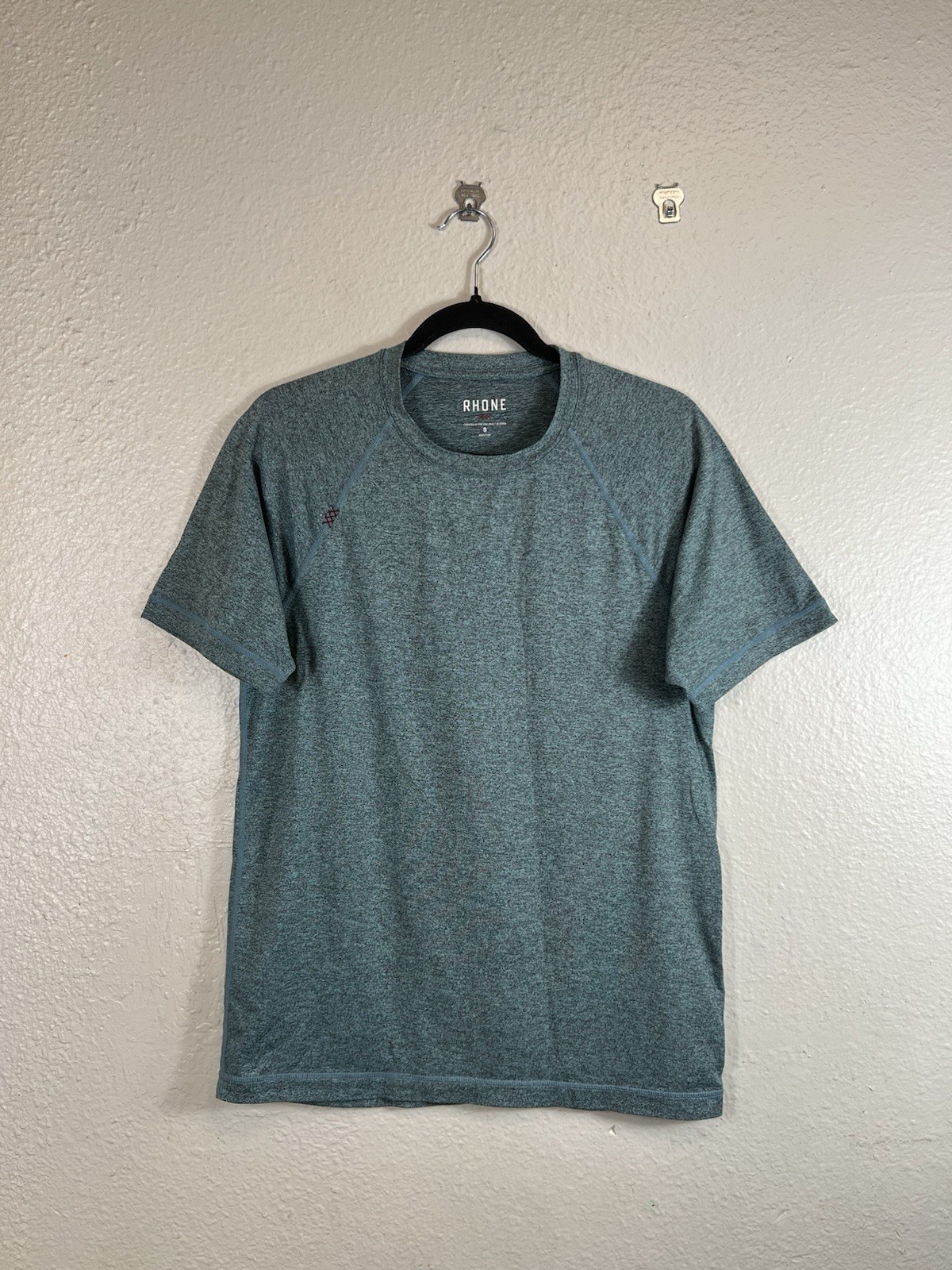 Rhone Reign Performance T Shirt Mens Small S Green Heather Short Sleeve SP19 gallery