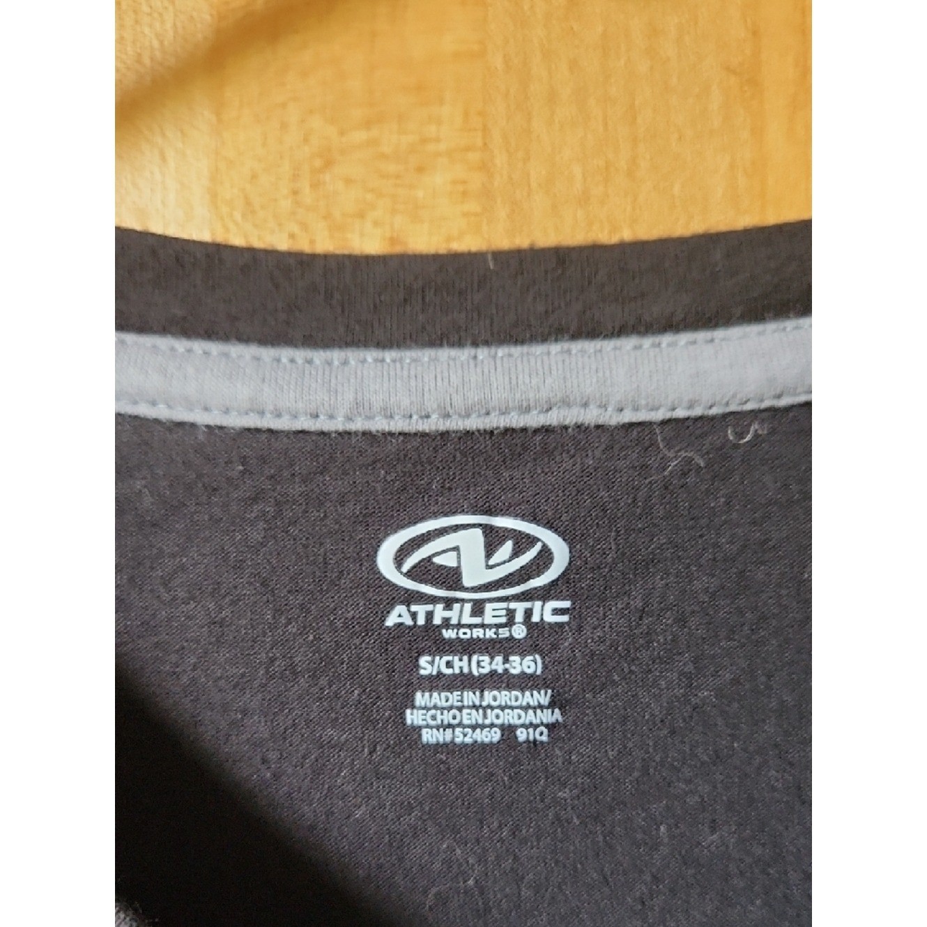 Athletic Works Men's Long-Sleeve Crewneck Tee in Black. Sz S gallery
