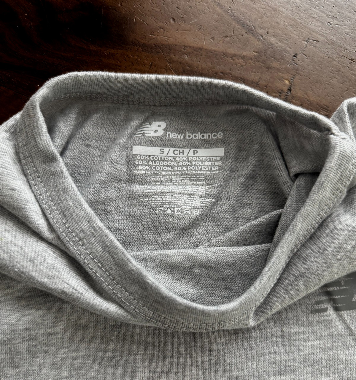 New Balance Men's Heather Gray Tee - Size Small gallery