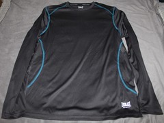 Everlast Sport Wicking Long Sleeve Dark Grey Athletic Shirt Men’s Medium M NEW
