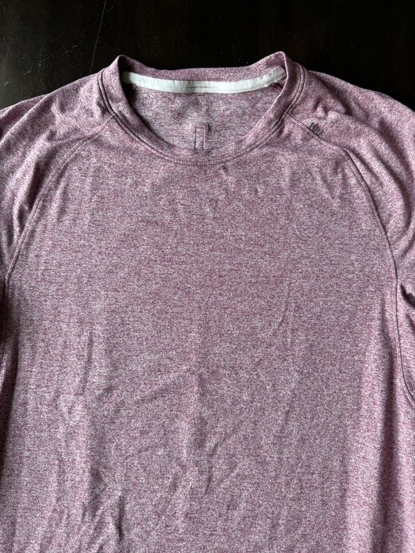 EUC Men’s Lululemon Athletic Tech Short Sleeve Shirt Heather Red Pink Purple S gallery