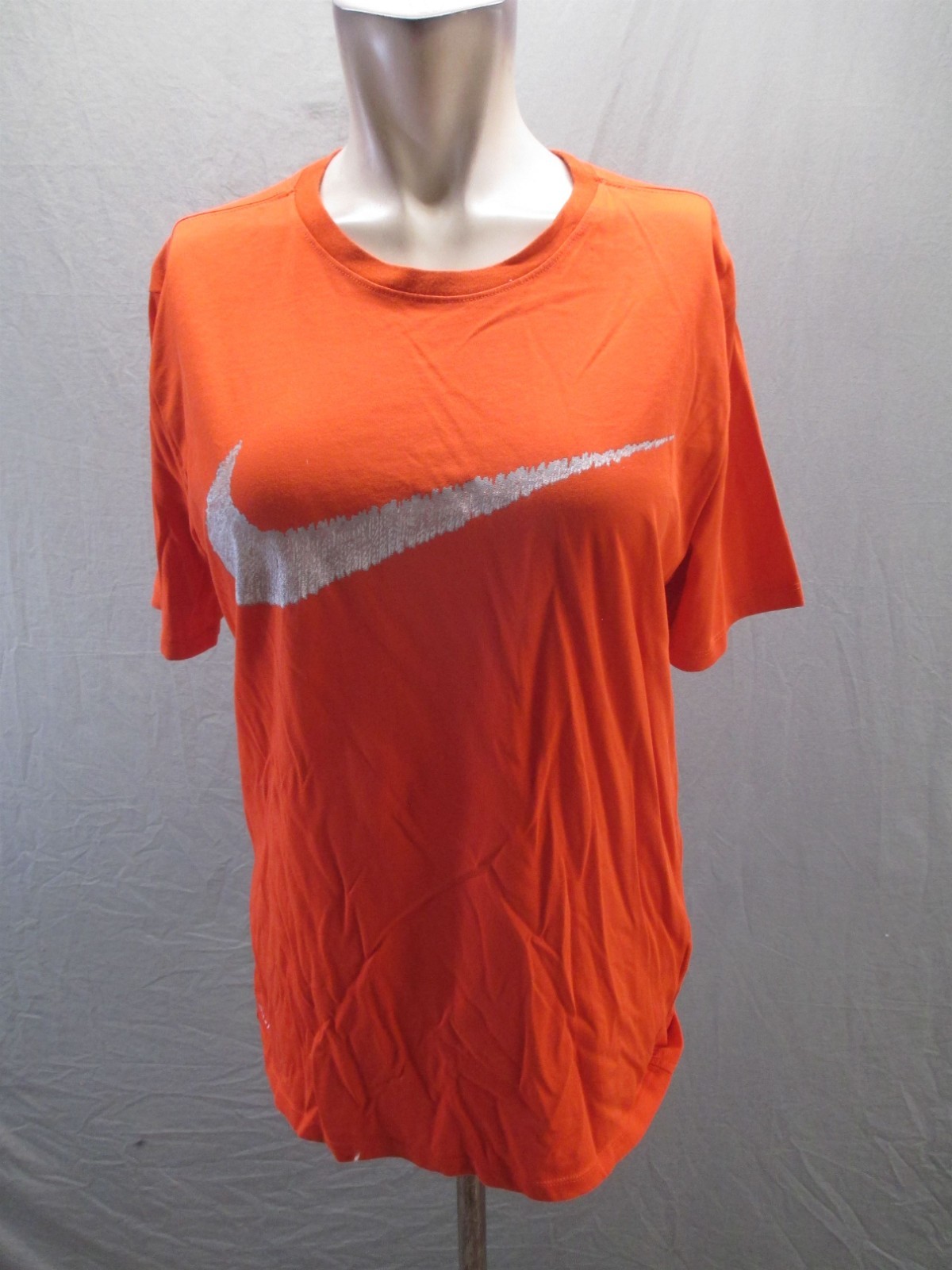 Nike Size M Mens Orange Cotton Blend Short Sleeve Crew Neck Athletic TShirt 011 gallery