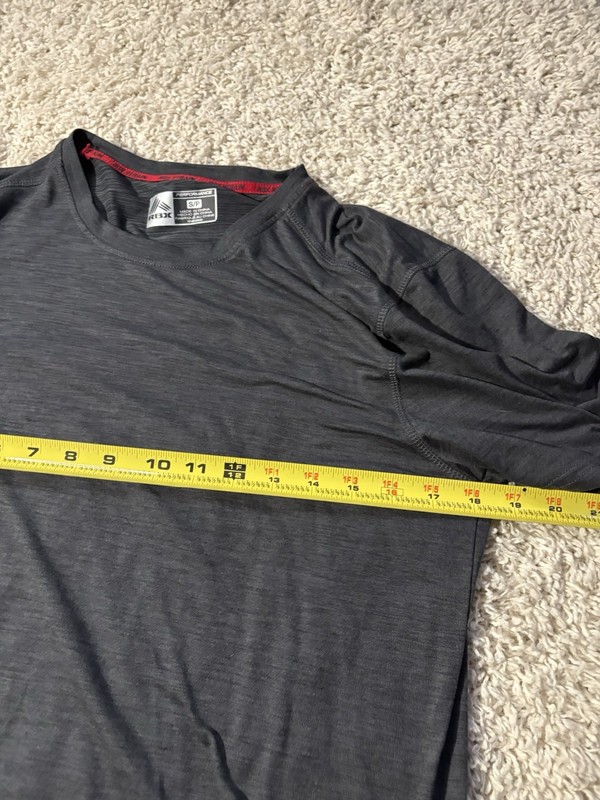 Reebok Shirt Adult Small Gray Short Sleeve Rbx Xtrain Casual Crewneck Mens ***** gallery
