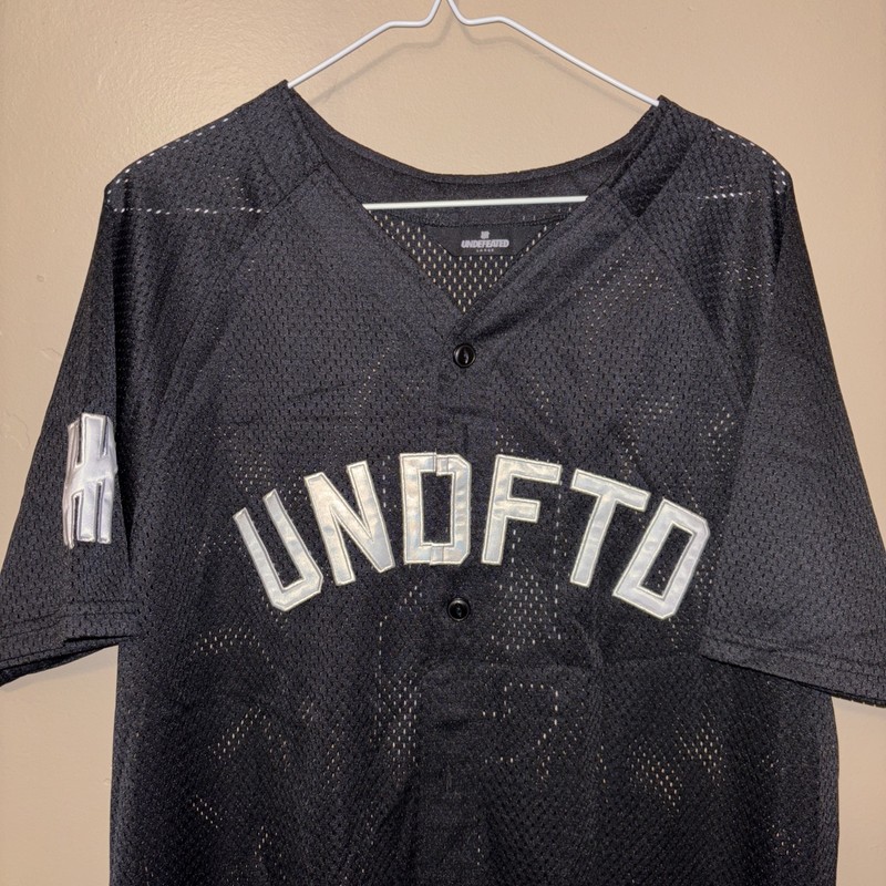 Undefeated Mesh Baseball short-sleeved jersey black Size Large Rare gallery