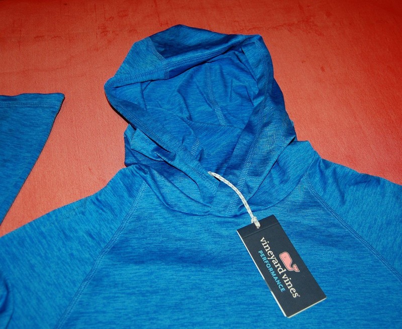 NWT Vineyard Vines Performance Men regatta blue hea LS hoodie tee Blank Harbor S gallery