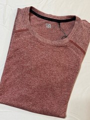 VRST Men’s XXL Circuit Seamless Short Sleeve Stretch Desert Rust/White NWT shirt