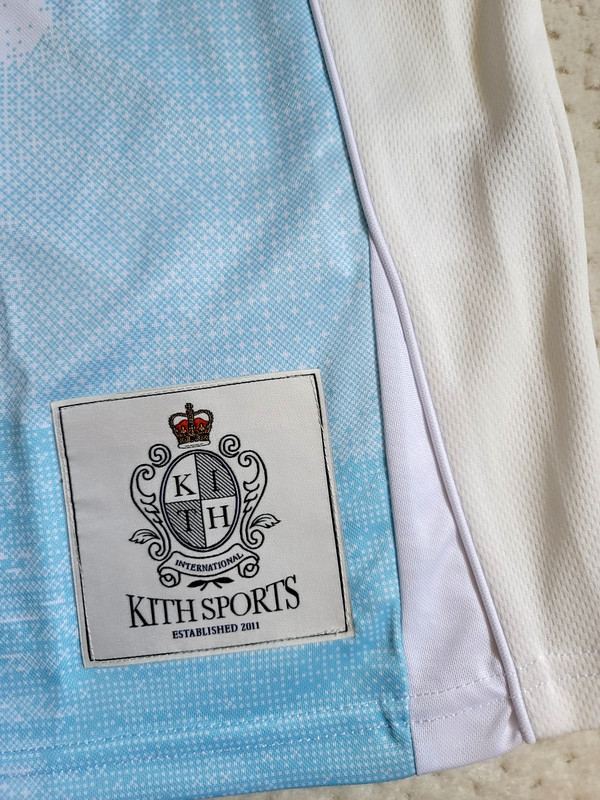 NWT KITH Hawaii Honolulu Exclusive Edison Soccer Jersey Wave Light Blue L gallery