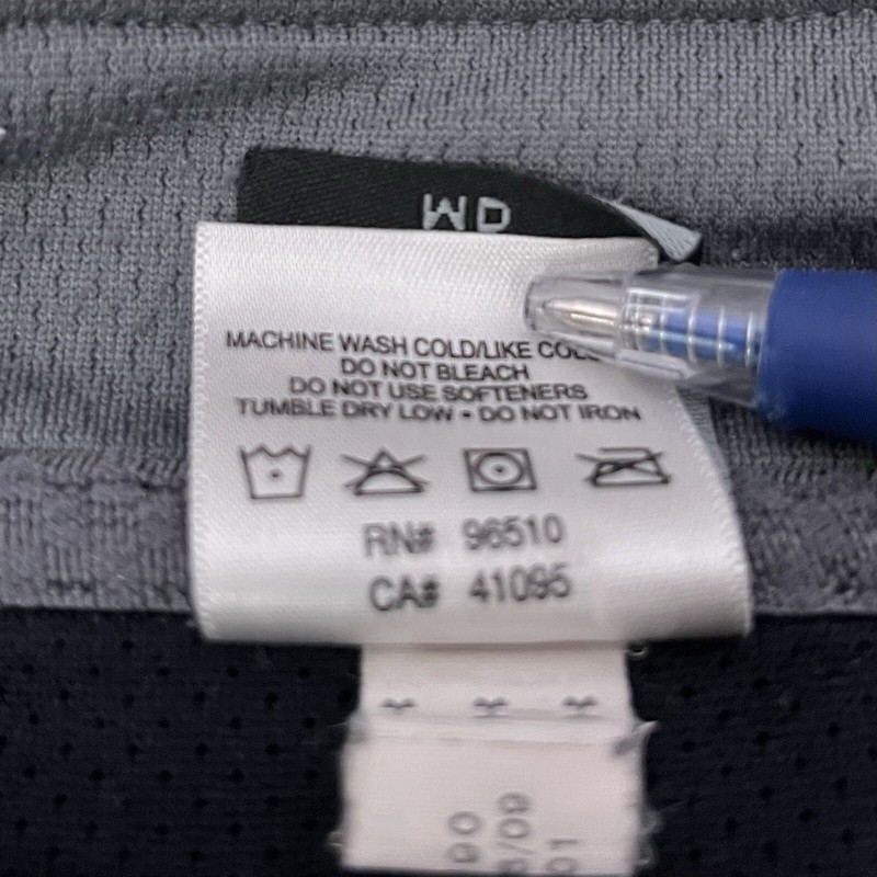 Under Armour (M) Men’s 1/4 Zip Pullover Pockets, Embroidered Logo & Name on Back gallery