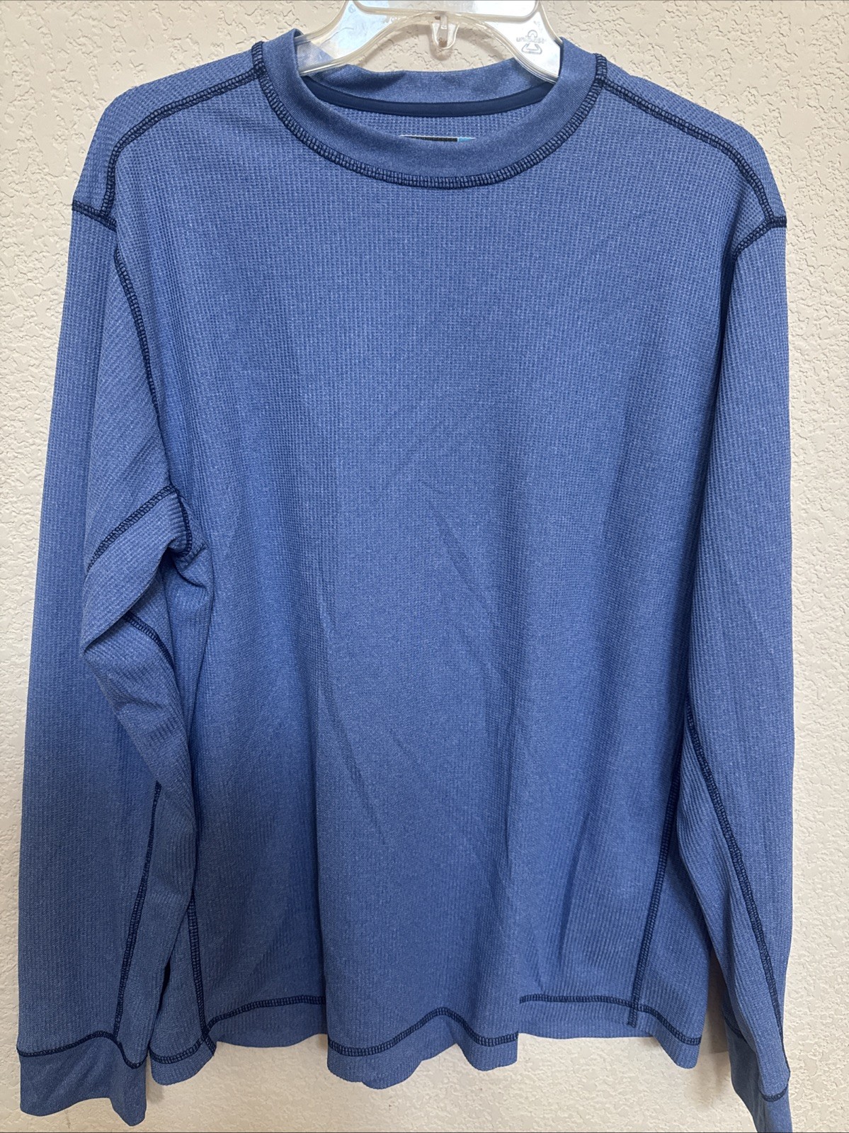 Roundtree And Yorke Men's Performance Shirt Size Large gallery
