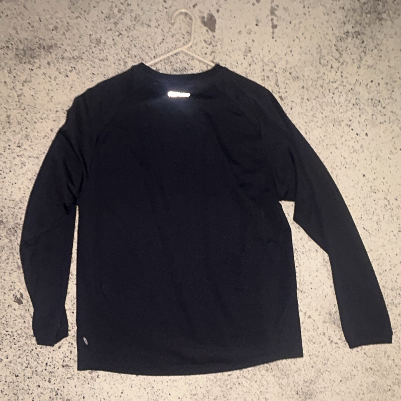 2000s Reebok RBK Calgary Flames Logo Black Long Sleeve Athletic T-Shirt Men’s M gallery