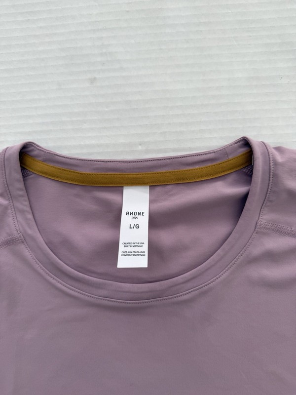 Rhone Extra Mile Running/Performance/Athletic Tee Men’s Large Discreet Mauve NWT gallery