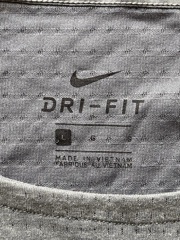 Nike Running Men’s Short Sleeve Tech T-Shirt Gray Large Dri-Fit Sports Ball Tee gallery