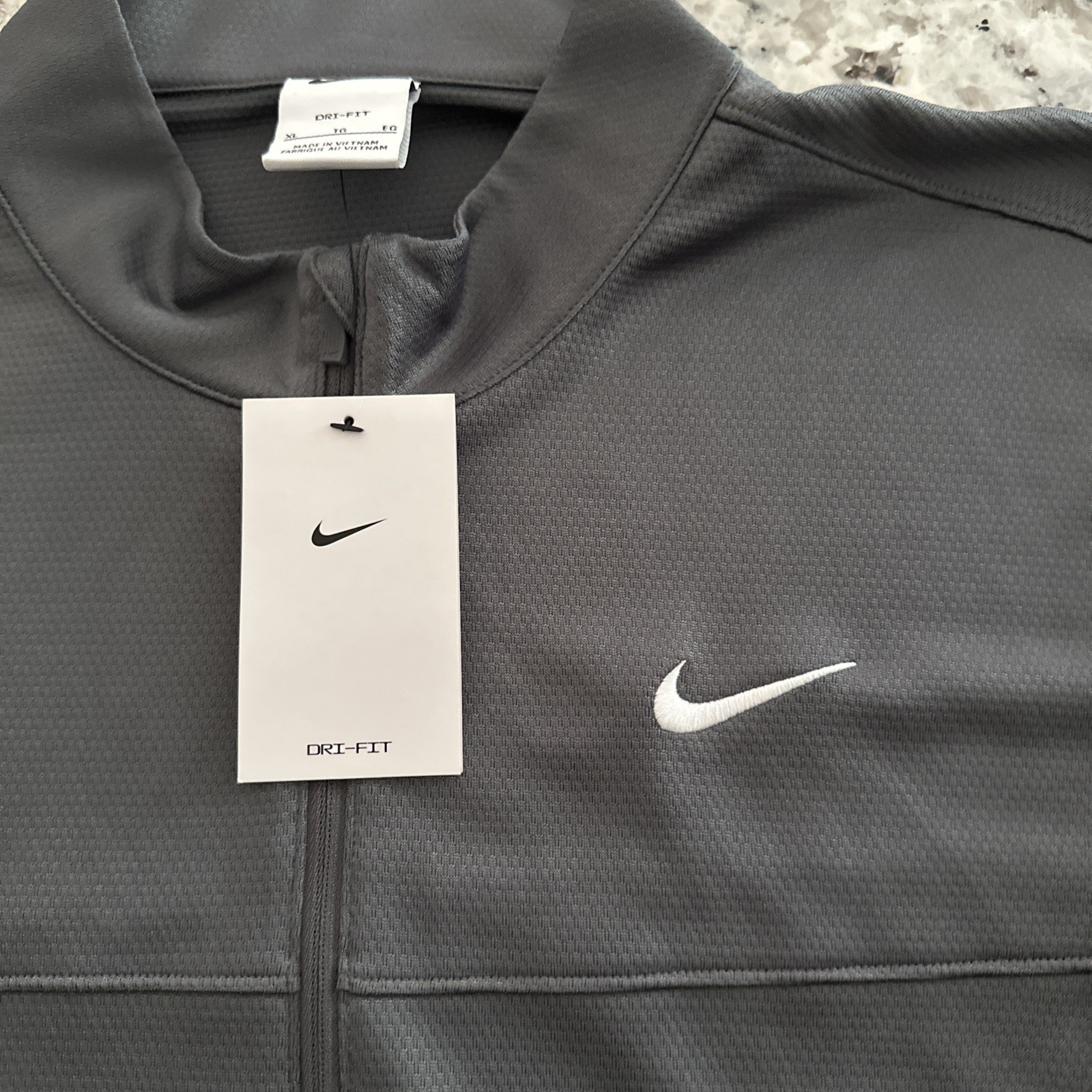 Men’s Nike Golf Pullover Size Xl Grey gallery