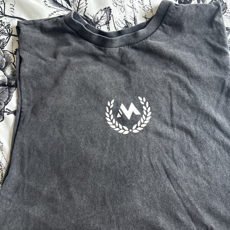 2 Mentality Mens Cutoff Tank Charcoal and Black Size Large Gym Wear Lot gallery