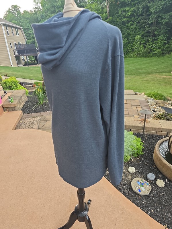 NWT LULULEMON License To Train LS Hoodie Top Men's XXL STLB Steel Blue gallery