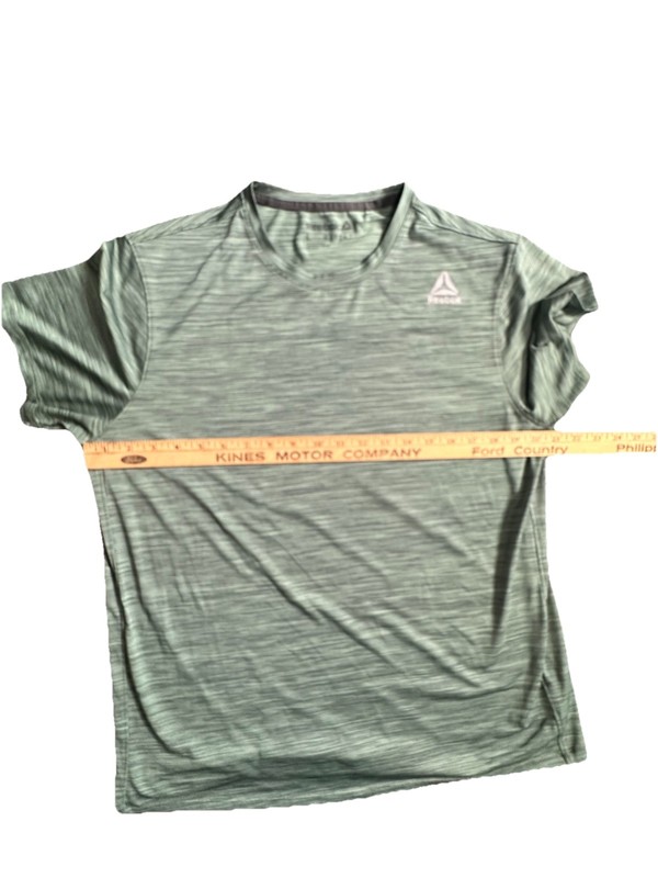 Reebok Men’s Large Lightweight Workout Shirt Heather Olive Gray Short Sleeve Tee gallery
