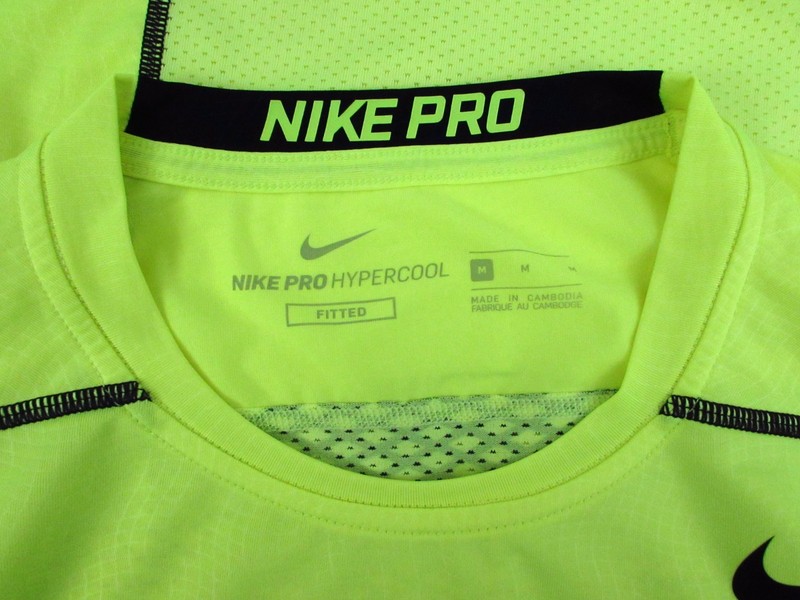 Nike Pro Hypercool Fitted Shirt Men's Volt Neon Dri-Fit 895006-702 gallery
