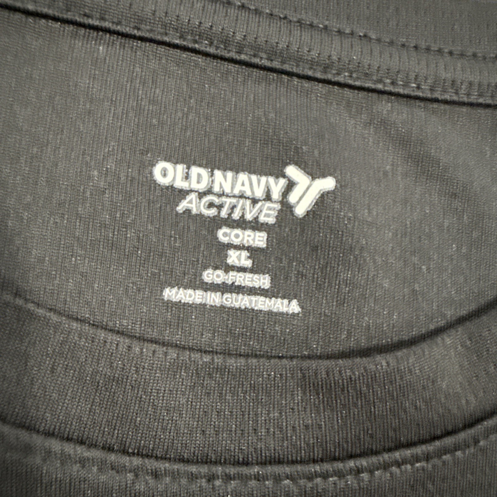 Old Navy Active Black Performance Shirt Men’s XL Go-Fresh Moisture-Wicking Top gallery
