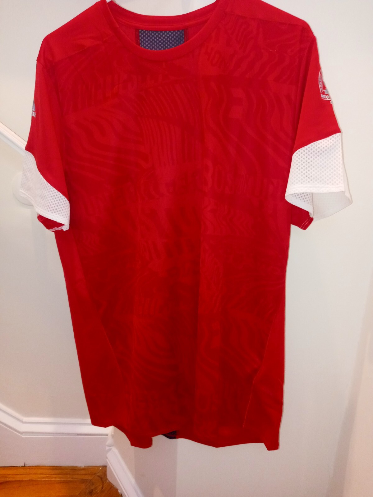 NWT $50 Adidas Boston Marathon 2020 Red Running Shirt Men's sz L gallery