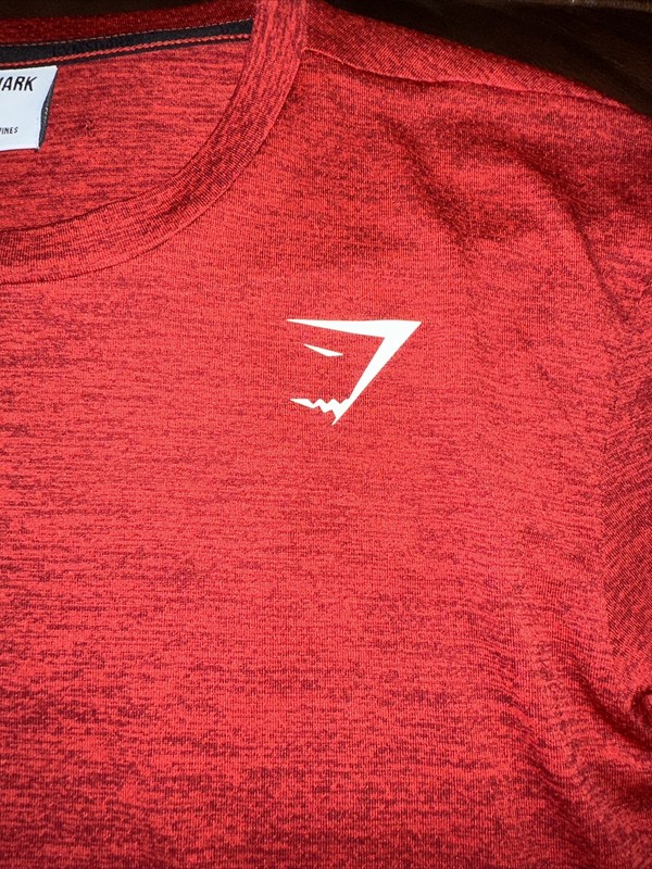 Gymshark Men's Element Large Red Baselayer Long Sleeve Shirt Active gallery