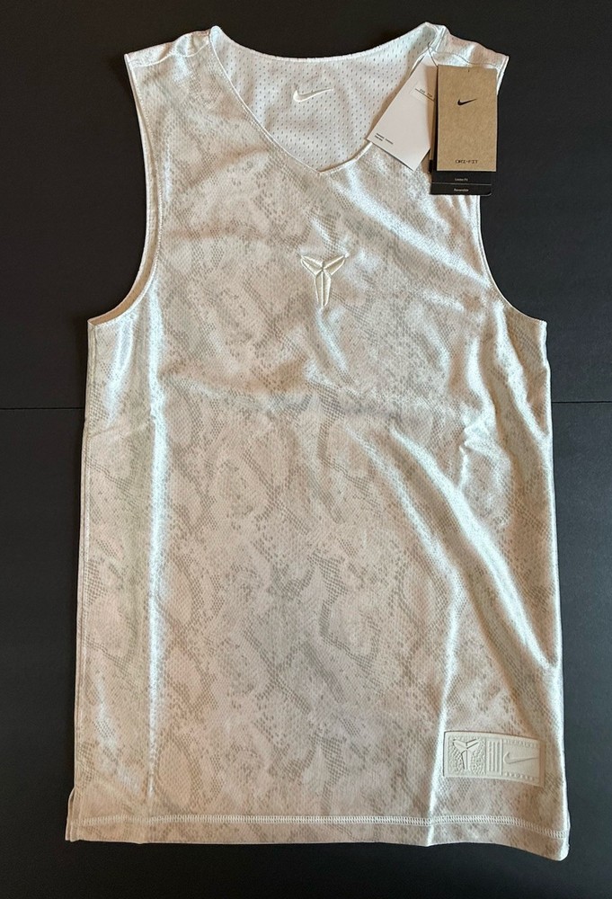 NWT Nike Kobe Dri-FIT Standard Issue Reversible Basketball Jersey Halo Size XXS
