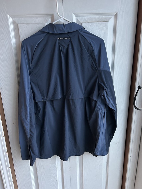 NWT Men’s Nike Trail UPF 40+ DRI-FIT ADV UV Running Shirt HJ5079-437 $120 Sz M gallery