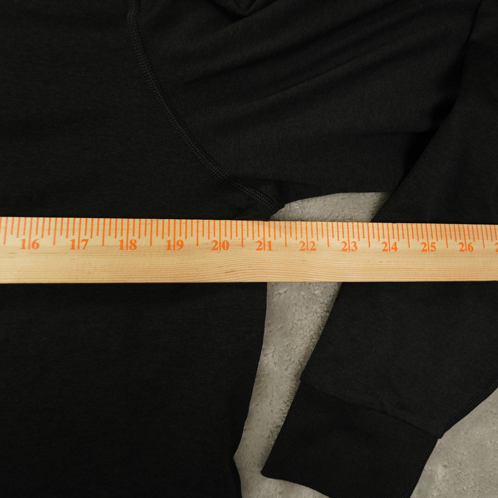 Vuori Ponto Performance Crew Mens Large Black Long Sleeve Gym Run Yoga Soft V224 gallery