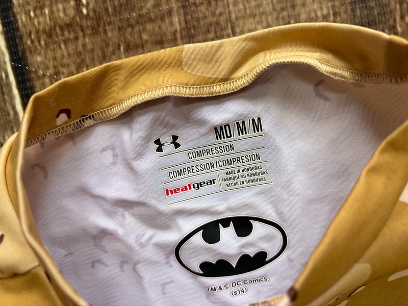 UNDER ARMOUR BATMAN CAMO ALTER EGO COMPRESSION SHIRT MENS MEDIUM EXCELLENT gallery