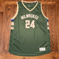 Milwaukee Bucks Pat Connaughton #24 Championship Jersey Size XL NBA Finals