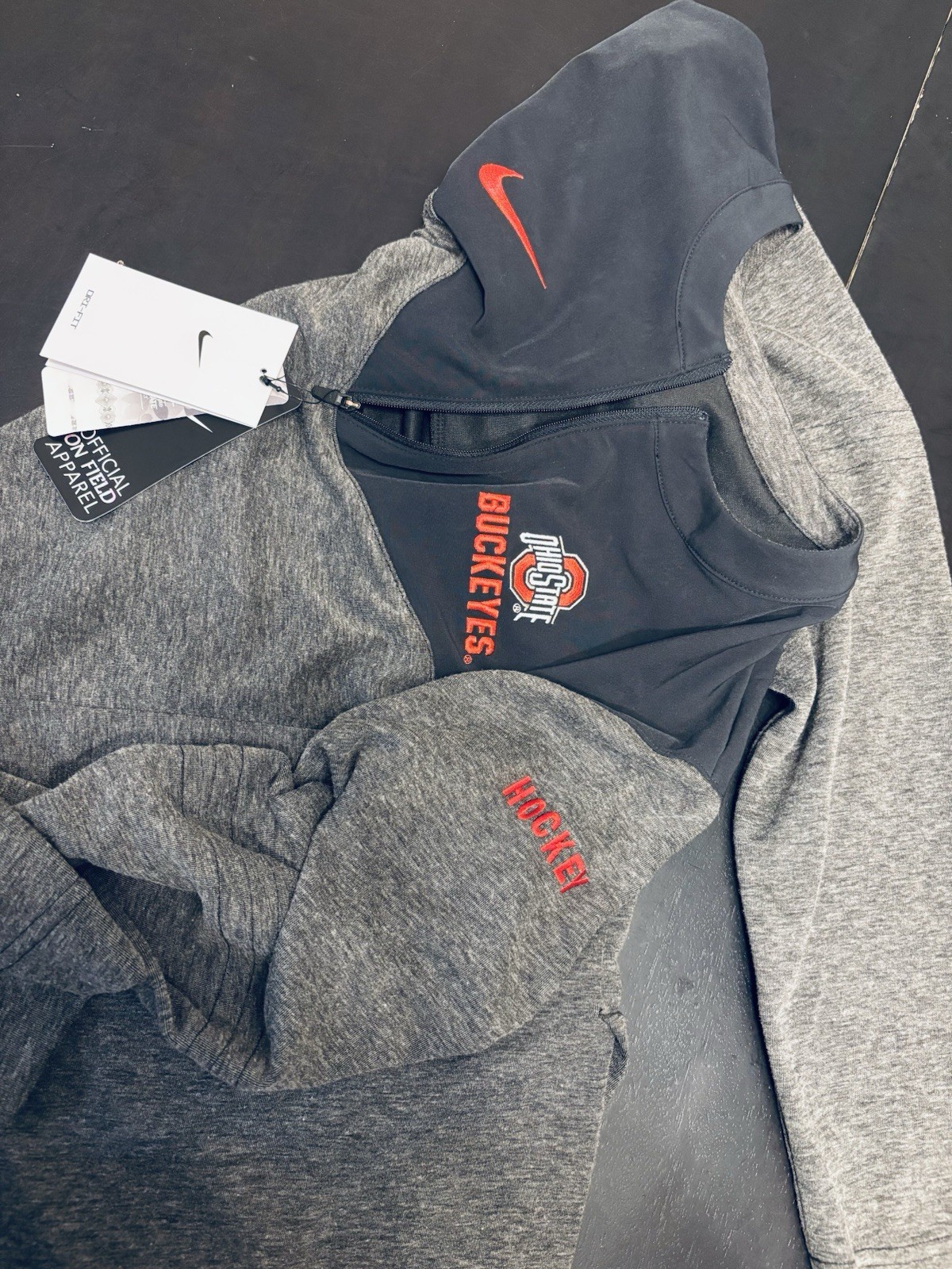 Nike Dri-FIT Ohio State Buckeyes Hockey 1/4 Zip Mock Neck Pullover M gallery