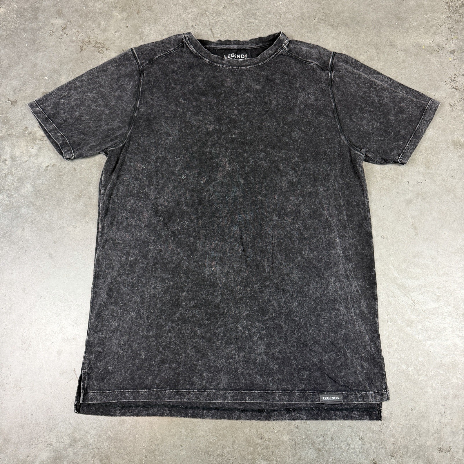 Legends T Shirt Mens Medium Black Stretch Quick Dry Athleisure Preowned gallery