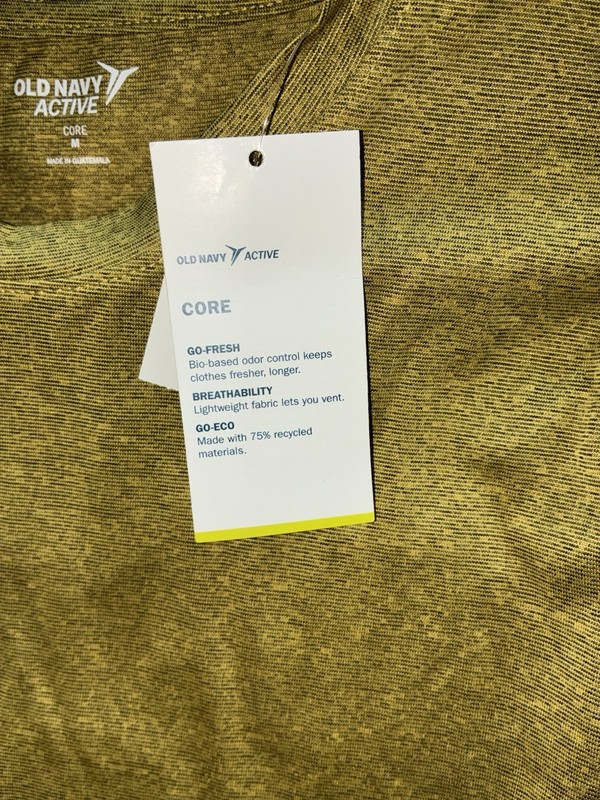 Old Navy Active Go Dry Cool Odor Control Core T-Shirt Medium 19x27 New With Tags gallery