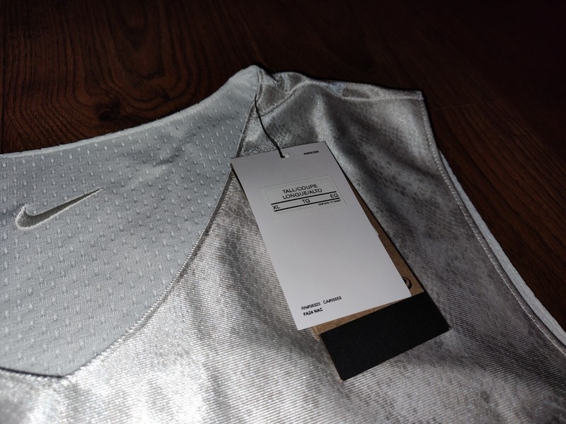 Nike Kobe Bryant Mamba Dri-FIT White Reversible Jersey Large Tall FZ0934-100 LT gallery