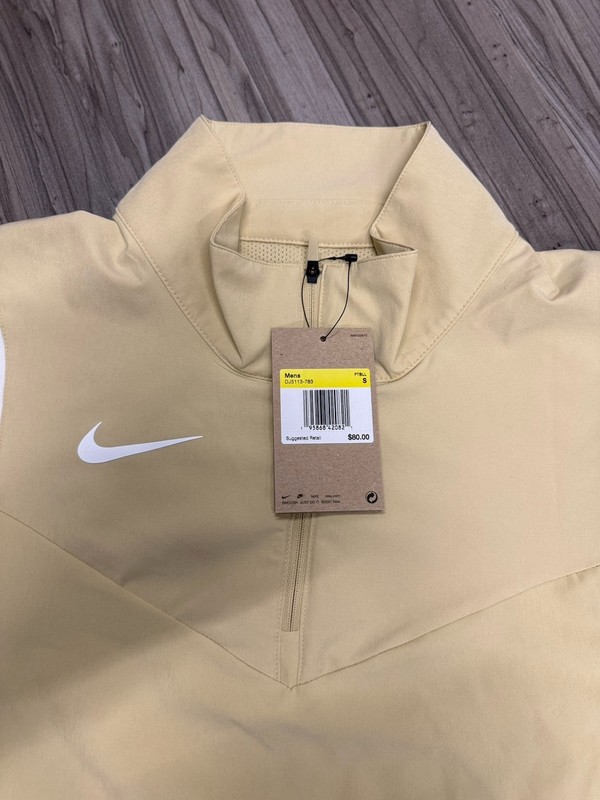 Nike Coach 1/4 Zip Pullover Short Sleeve Beige DJ5113-783 size S gallery
