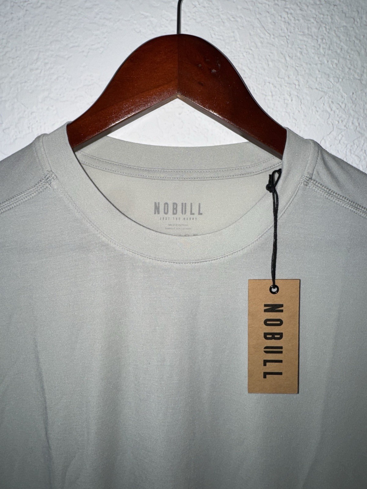 NOBULL Men’s Green Workout Performance Tee Shirt New With Tags Size M Mint gallery