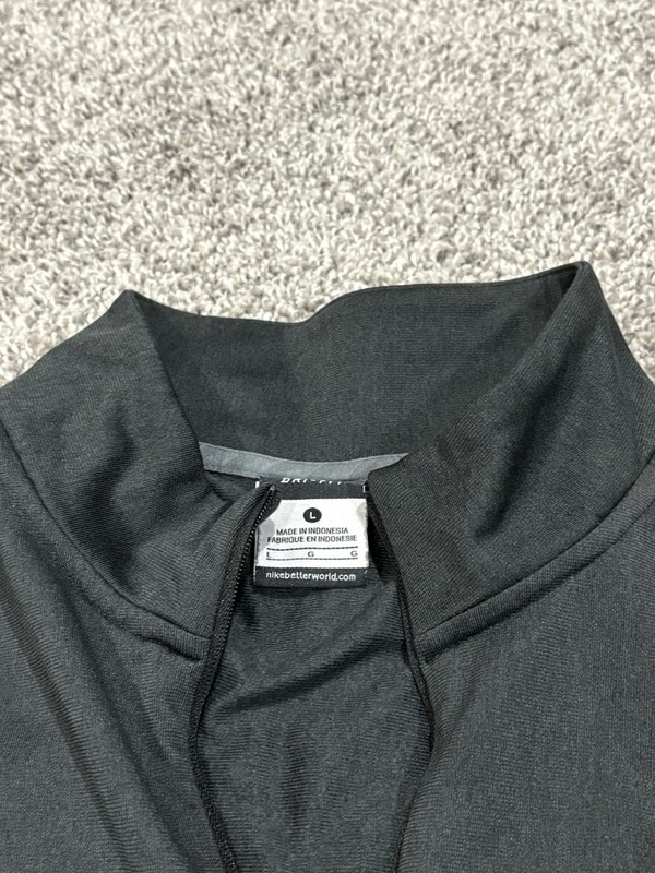 Nike Dri-FIT Running Long Sleeve Shirt Mens Large Gray 1/4 Zip Pullover gallery
