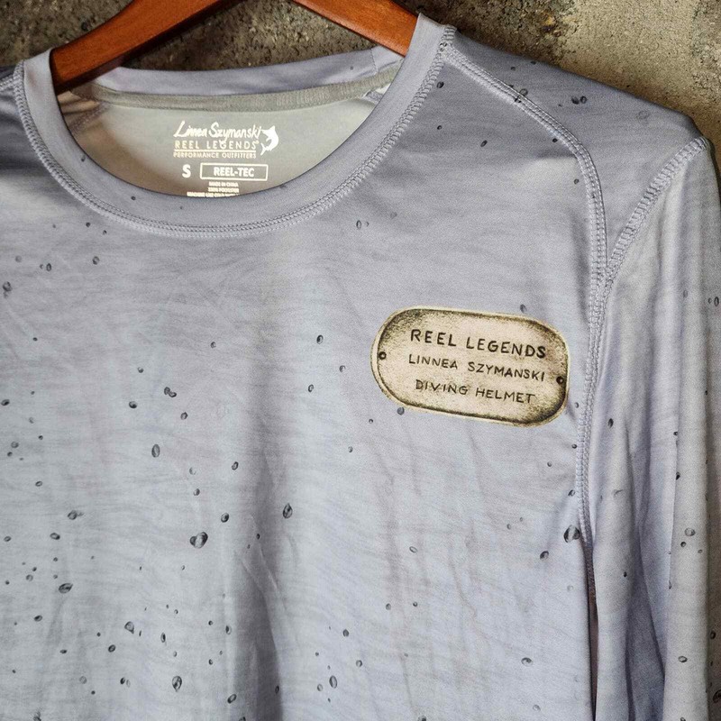 Reel legends Linnea Szymanski diving helmet long sleeve shirt SMALL gallery